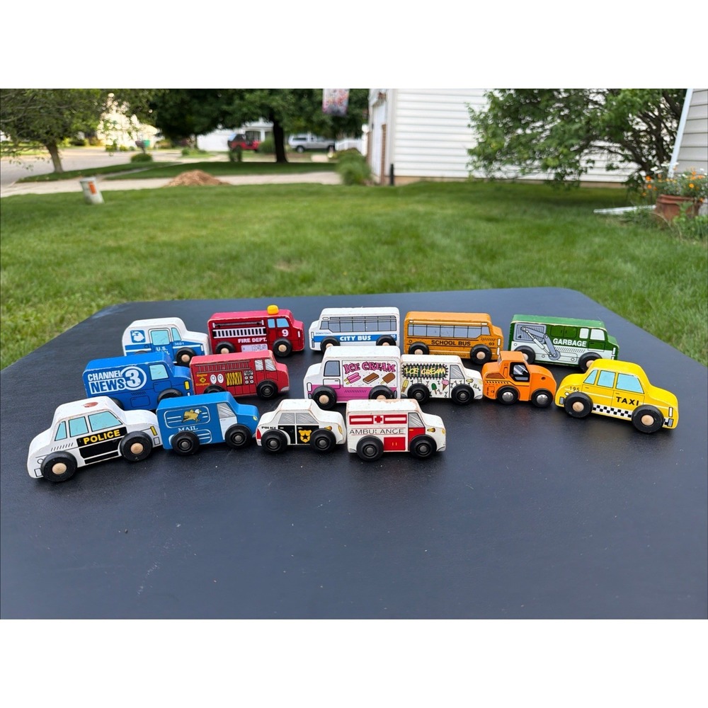 15 Lakeshore Around The Town Vehicles Wooden Cars Trucks  Mail  Police Fire Vtg